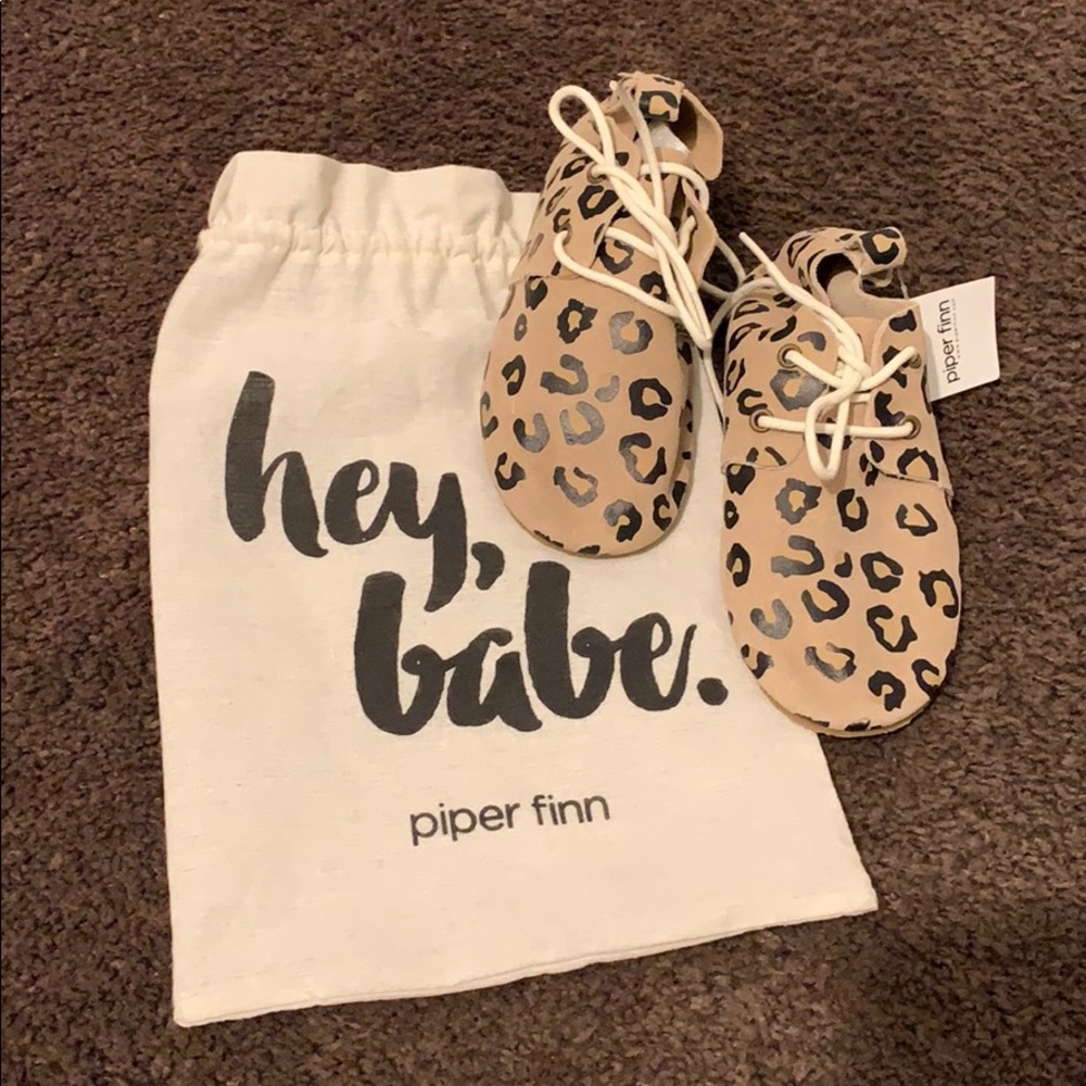 Toddler girl oxfords size 10